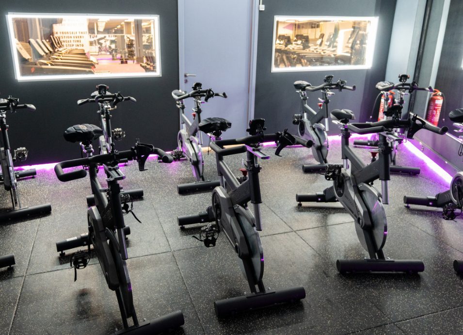 indoor-cycling-carousel-2